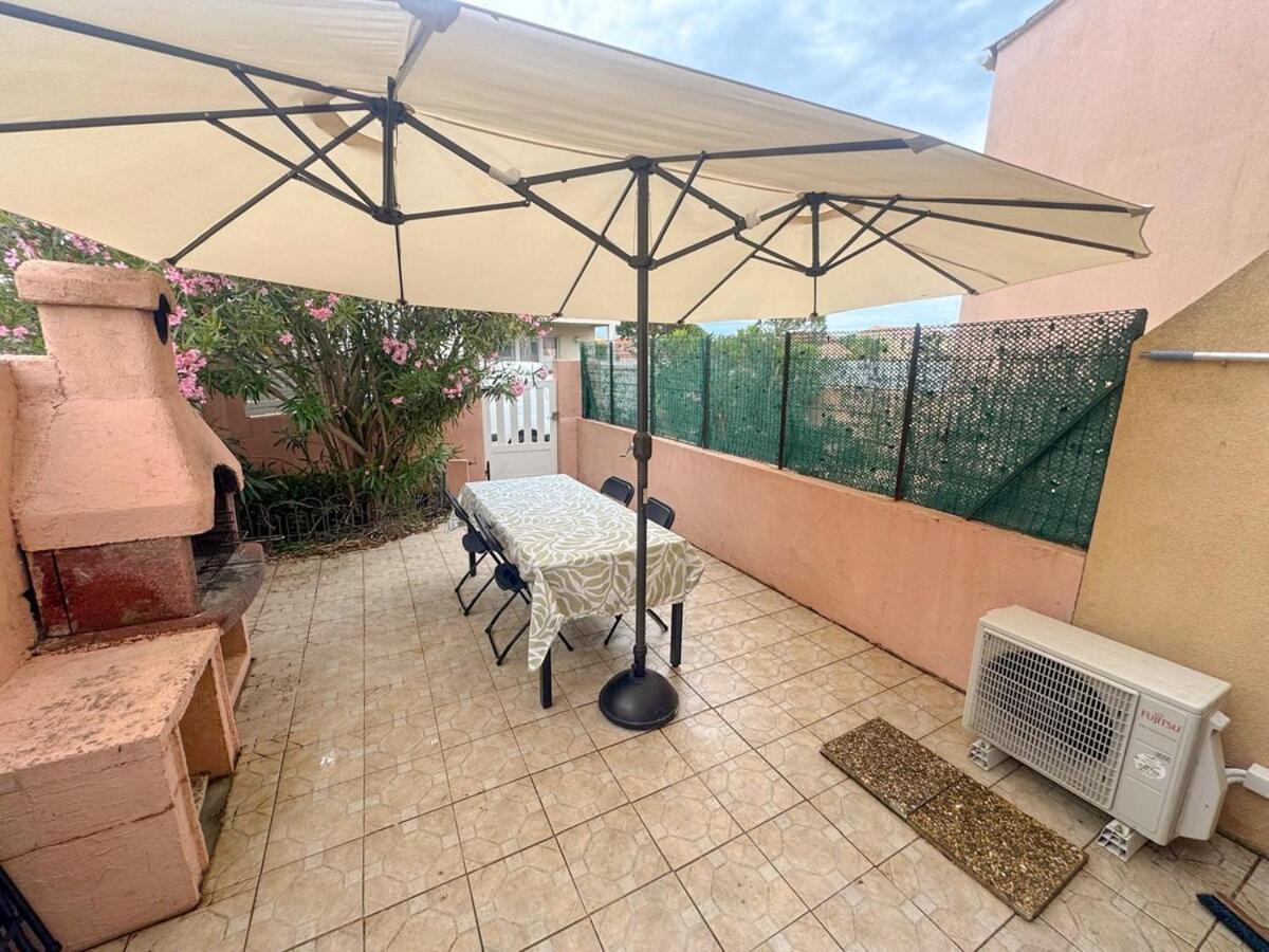Maison Vacances Proche De La Mer Le Barcarès Esterno foto