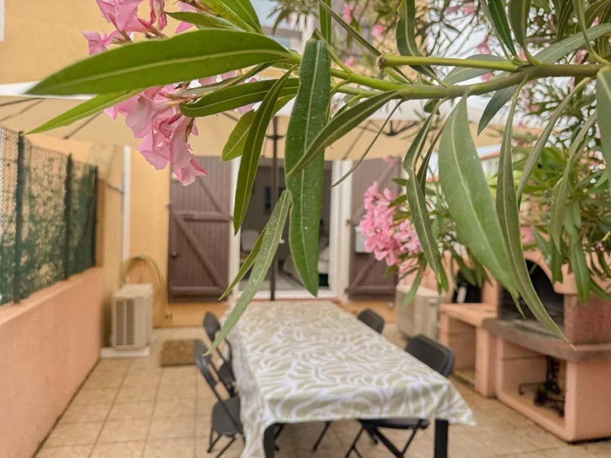 Maison Vacances Proche De La Mer Le Barcarès Esterno foto